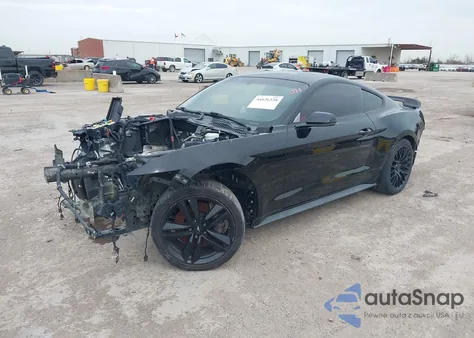 2016 Ford Mustang Ecoboost z USA, uszkodzony, nr VIN 1FA6P8TH8G5208653